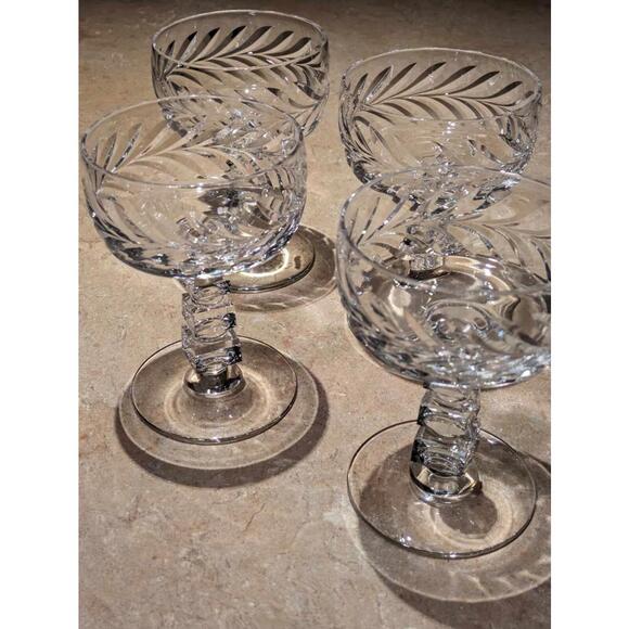 Wreath By Rock Sharp Crystal Coupe Cocktail Glasses 4 1/2” Set Of 4 - Picture 2 of 6